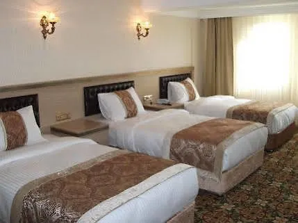 Blue Marmaray Apart *