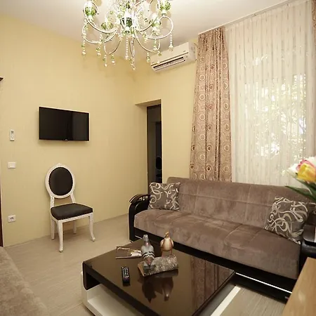 Blue Marmaray Apart * Istanbul